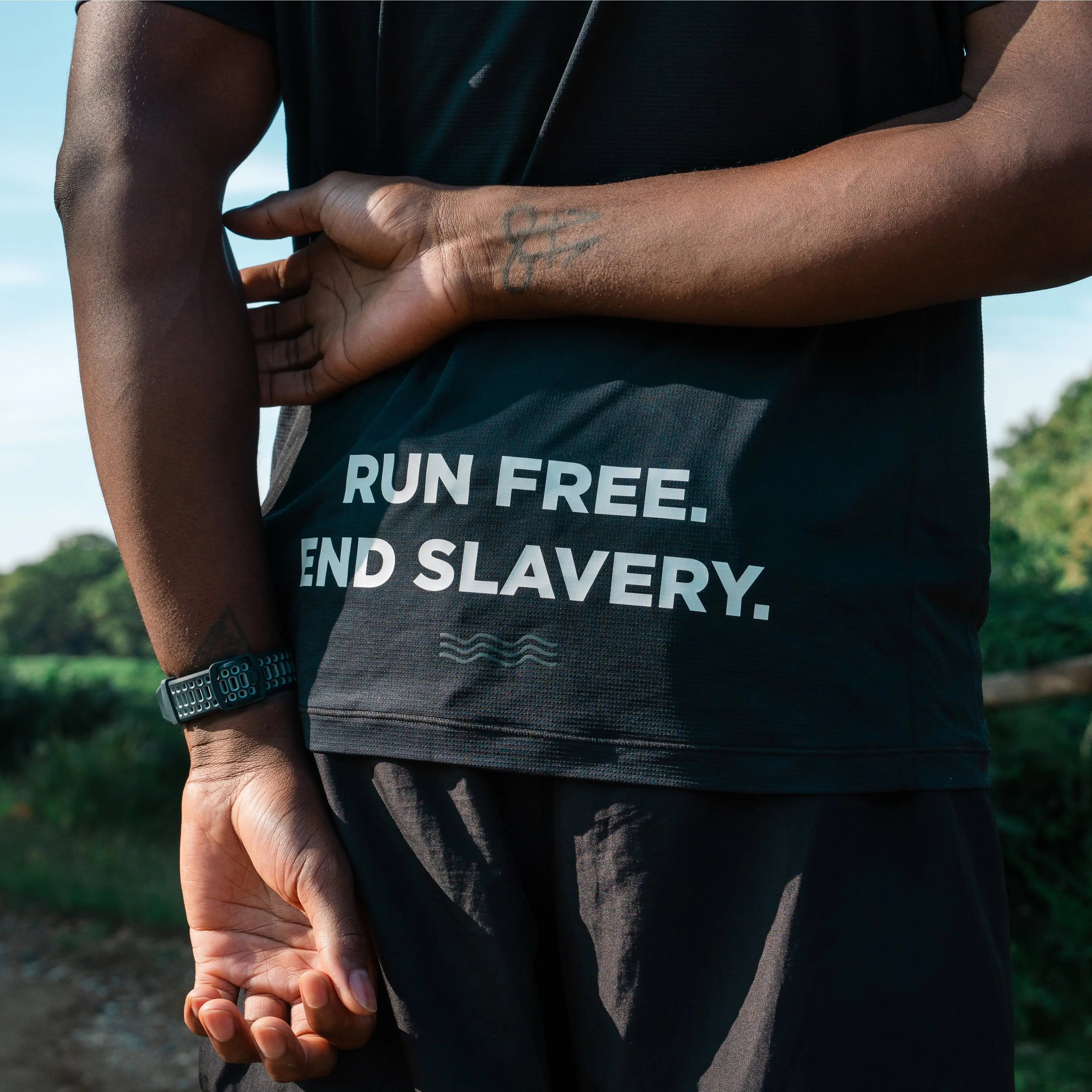 TRIBE x Janji Running T-Shirt TRIBE Bars